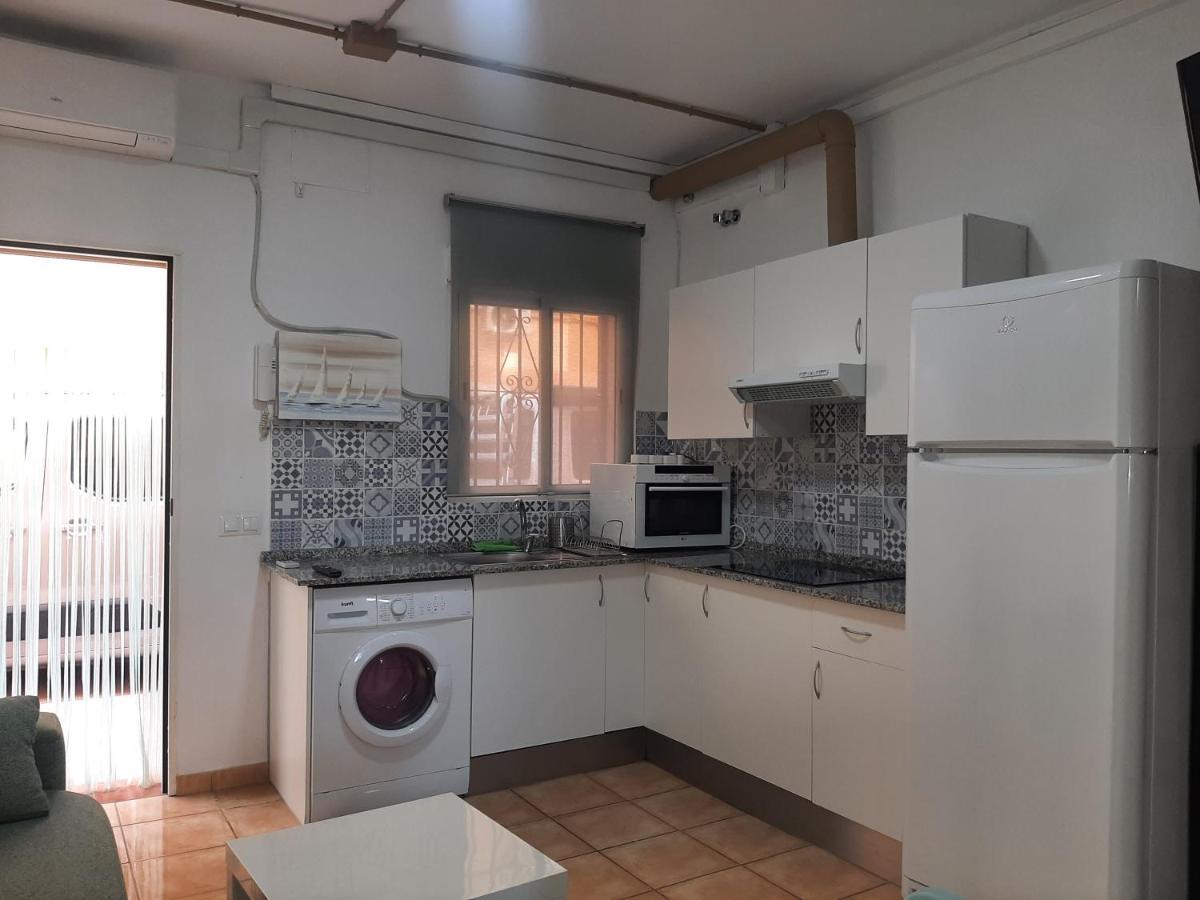 Apartamento Huelin, A 5 MINUTOS A PIE DE LA PLAYA Málaga Exterior foto